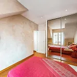 Gorgeous In Apartamento